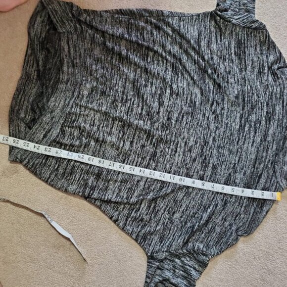 Aritzia Wilfred Free Martha Knit Relaxed Mock Neck Minimalist Lounge Sweater M - Picture 7 of 8